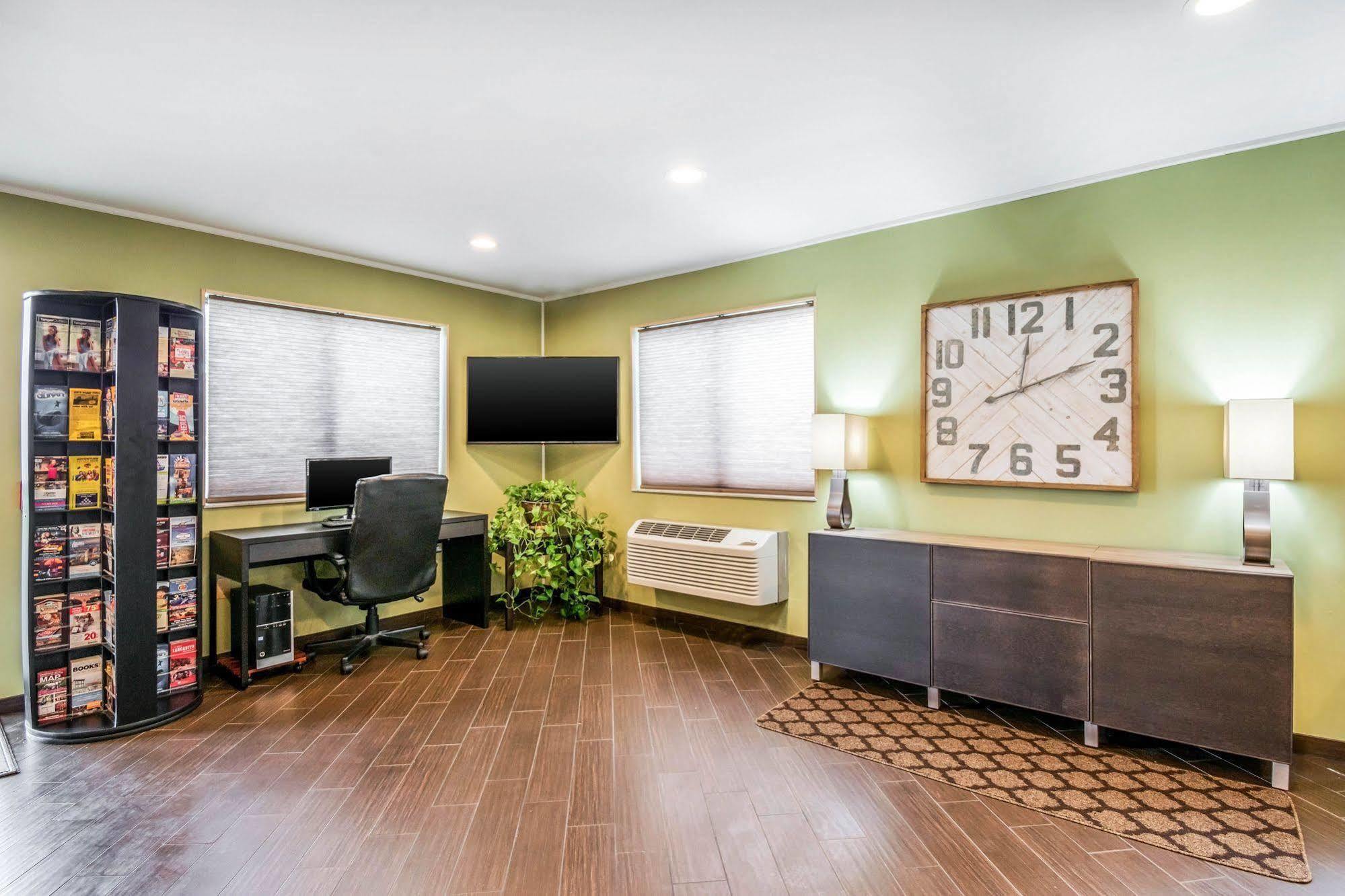 6 Lancaster, Pa Hotel Fertility